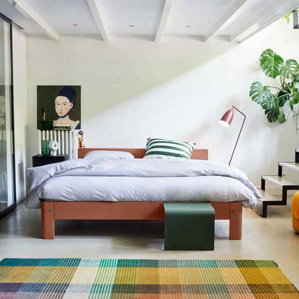 LMC_Auping_Auronde_Dustyred_Bed