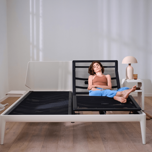 LMC_Auping_Essential_Bed_Raised-min