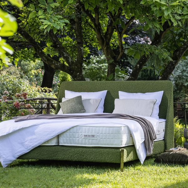 LMC_Treca_Paris_Bed_Dressed